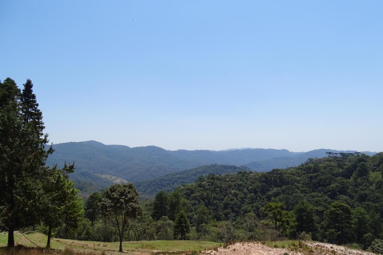 Refugio Melissa Apartment Campos do Jordao Room photo